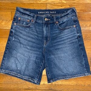 American Eagle 8” Perfect Bermuda Short